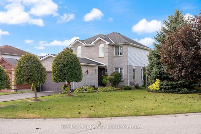 36 Kara Lane, Tillsonburg