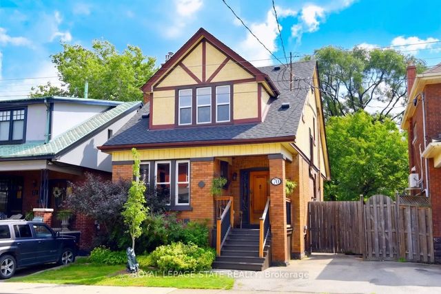 70 Kensington Avenue N, Hamilton