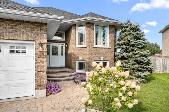 18 Matthews Court, Peterborough
