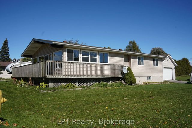 629 John Street, South Bruce Peninsula