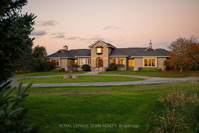 285 Pinhey Point Road, Kanata