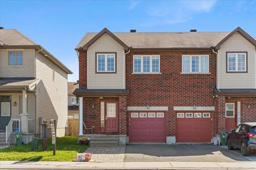 132 Maravista Drive, Barrhaven