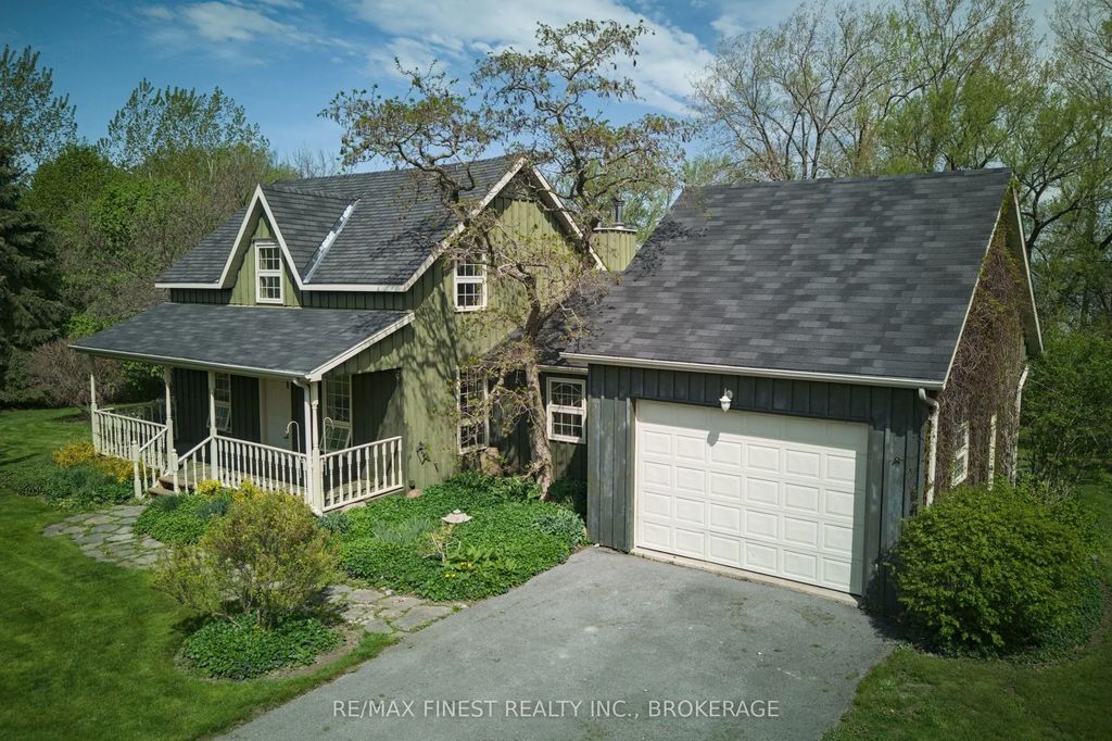 9910 Front Road, Loyalist