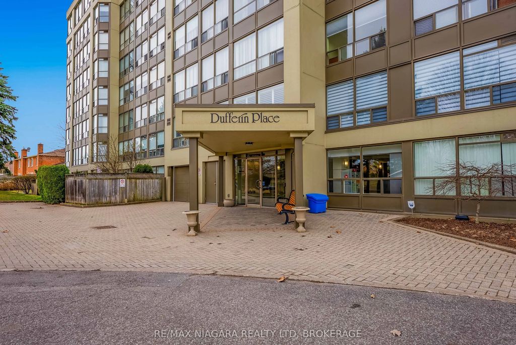5100 Dorchester Road E 702, Niagara Falls