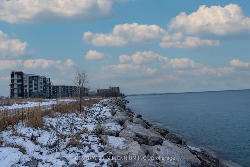 125 Shoreview Place W 125, Hamilton