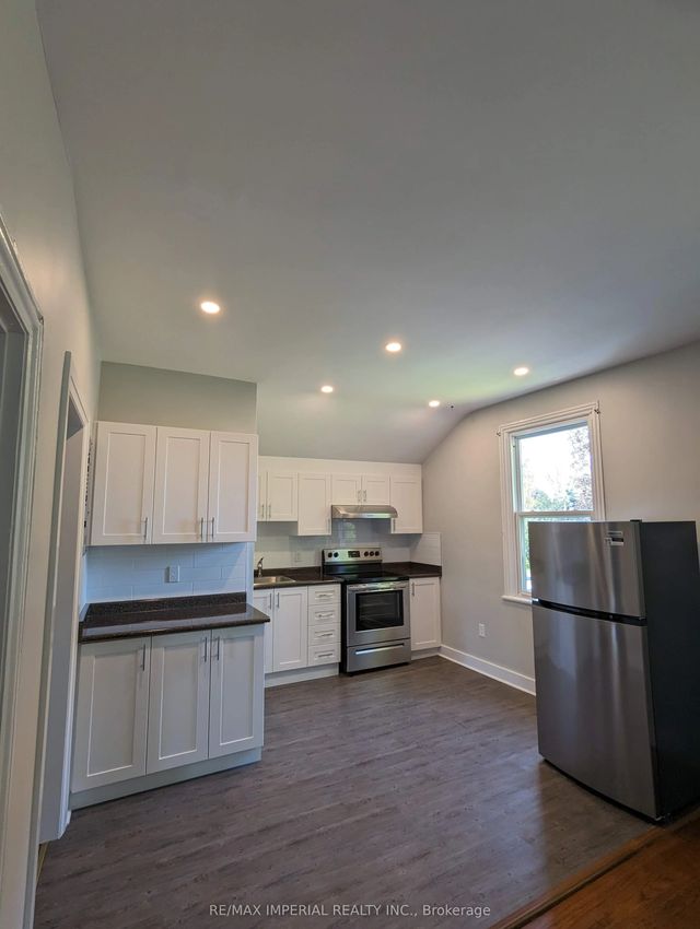 2 Huron Street Upper, Kawartha Lakes