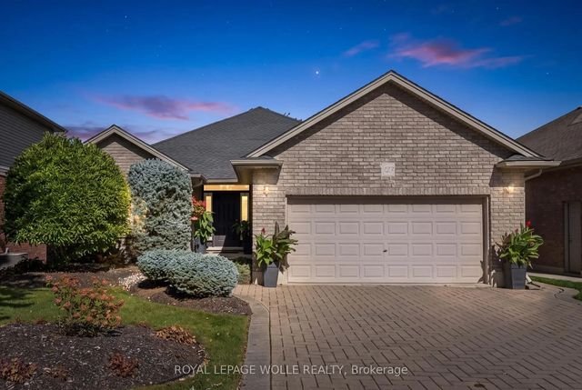 123 Cardinal Drive, Woodstock