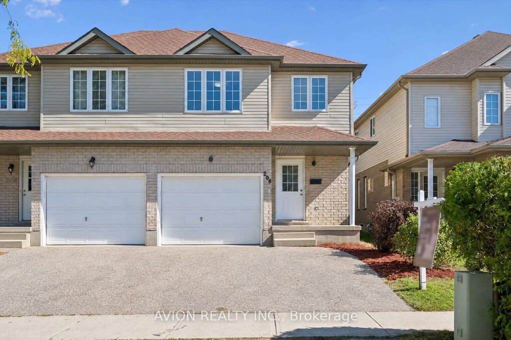 206 Buttercup Court, Waterloo