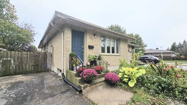359 Hudson Drive, London East