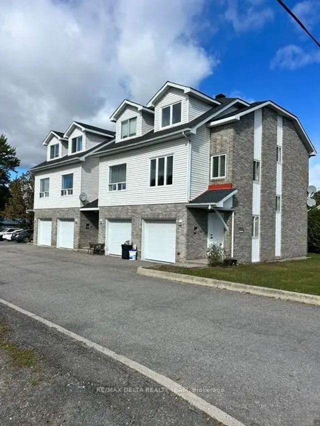 2594 Laurier Street 1, Clarence-Rockland
