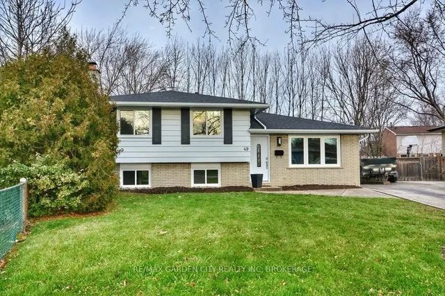 49 Bendingroad Crescent Lower., St. Catharines