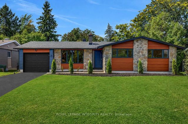 8 Brian Crescent, Qualicum - Bruce Farm - Greenbelt and Area