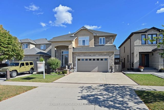 1052 Greenhill Avenue, Hamilton