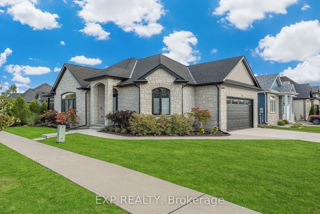 4242 Village Creek Drive, Fort Erie