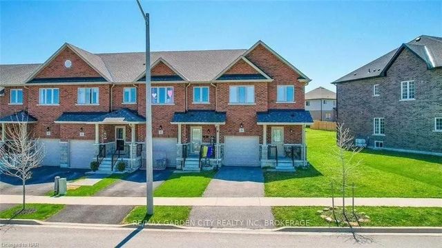 39 Sunset Way, Thorold
