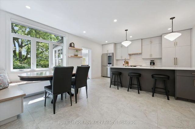 164 King Street, Guelph