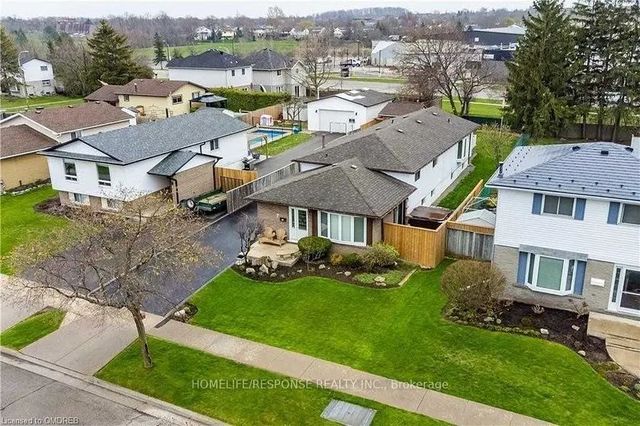 7 Belleau Street Upper, Hamilton