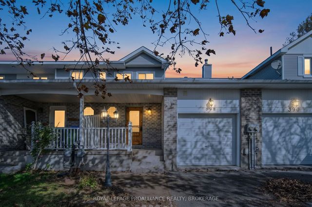 392 Davis Drive, Kingston