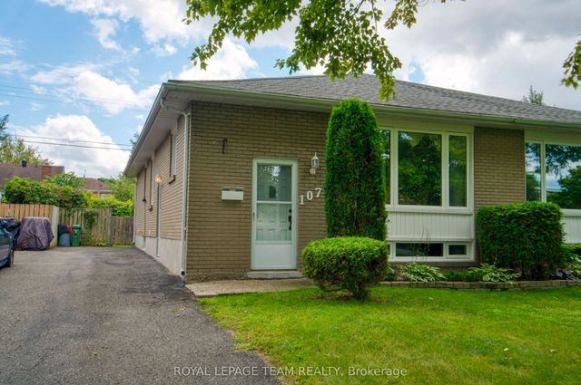 1072 Aldea Avenue, Billings Bridge - Riverside Park and Area