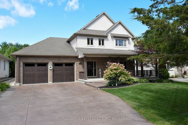 12 Power Glen Road, St. Catharines