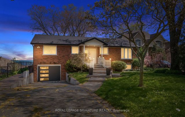 17 Wendakee Drive, Hamilton