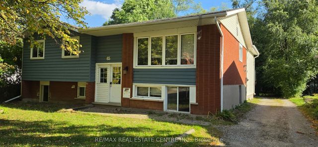 65 Cardill Crescent, Waterloo
