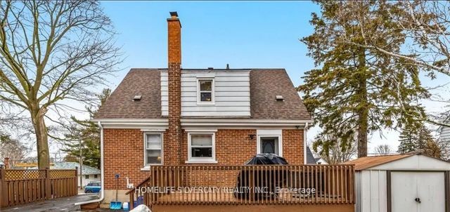 327 Victoria Avenue, Belleville