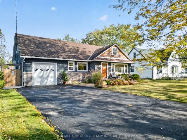 2506 Coral Avenue, Fort Erie