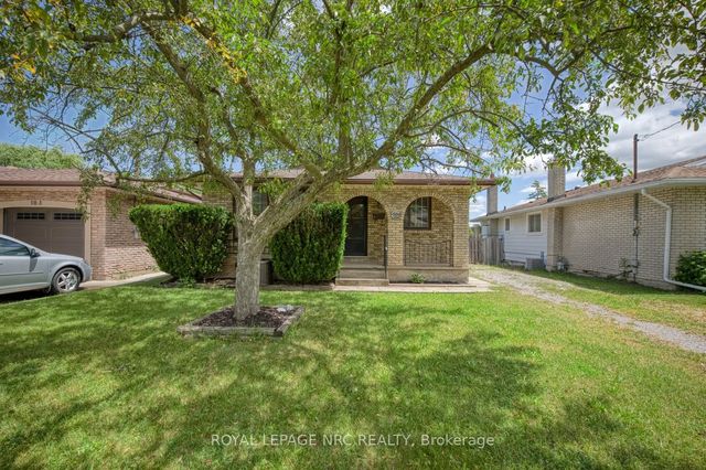 105 Hillview Road, St. Catharines