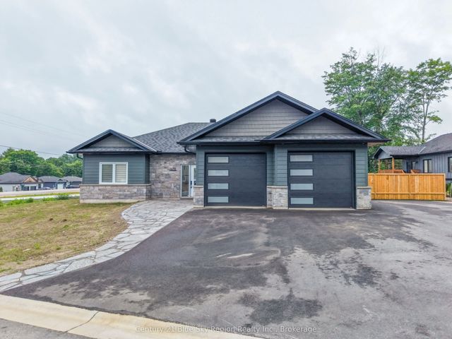 178 Carmichael Drive, North Bay
