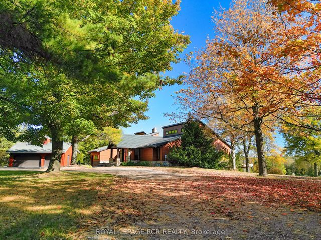 9121 Erin-garafraxa Townline, Erin
