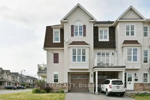2439 Nutgrove Avenue, Barrhaven