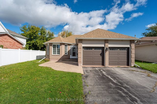3 Elm Court, Kawartha Lakes