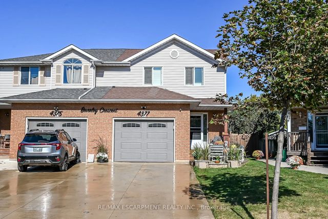 4377 Beverley Crescent, Lincoln