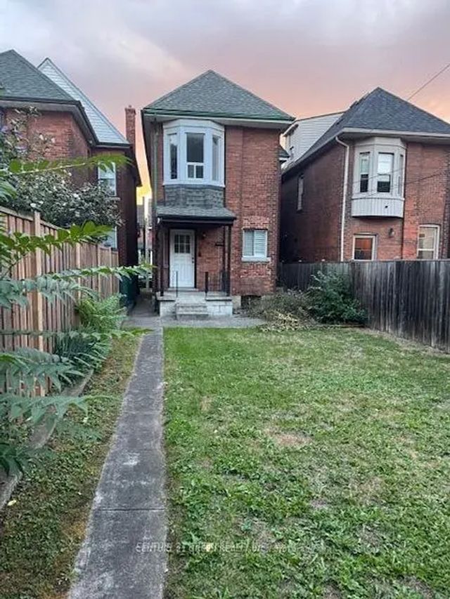 37 Gladstone Avenue, Hamilton