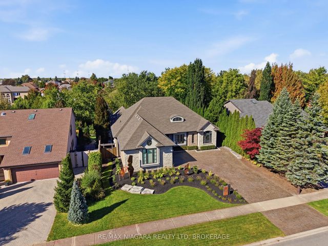 3525 Cardinal Drive, Niagara Falls