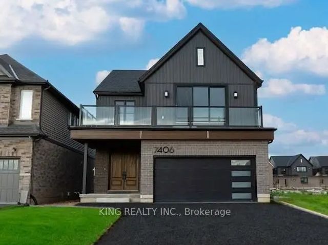 7406 Majestic Trail Main Floor, Niagara Falls