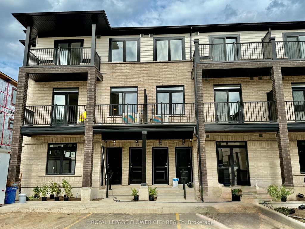 44 Thatcher Drive H079, Guelph