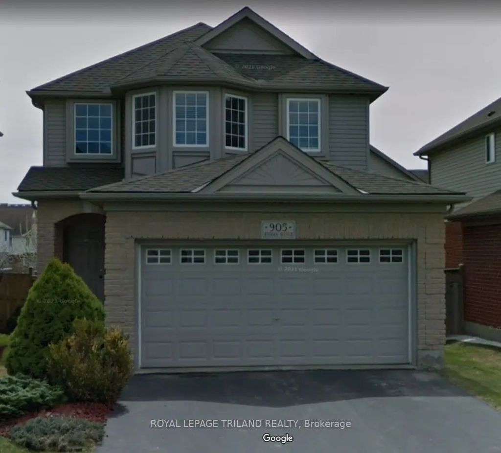 905 Redoak Avenue, London North