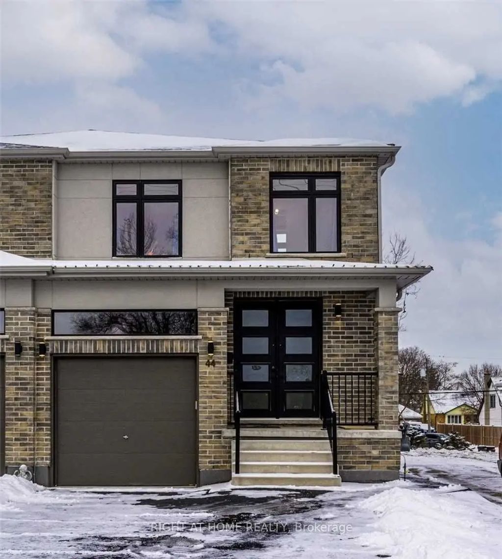 44 Franklin Street S, Kitchener