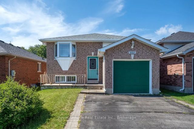 1005 Field Court, Cobourg
