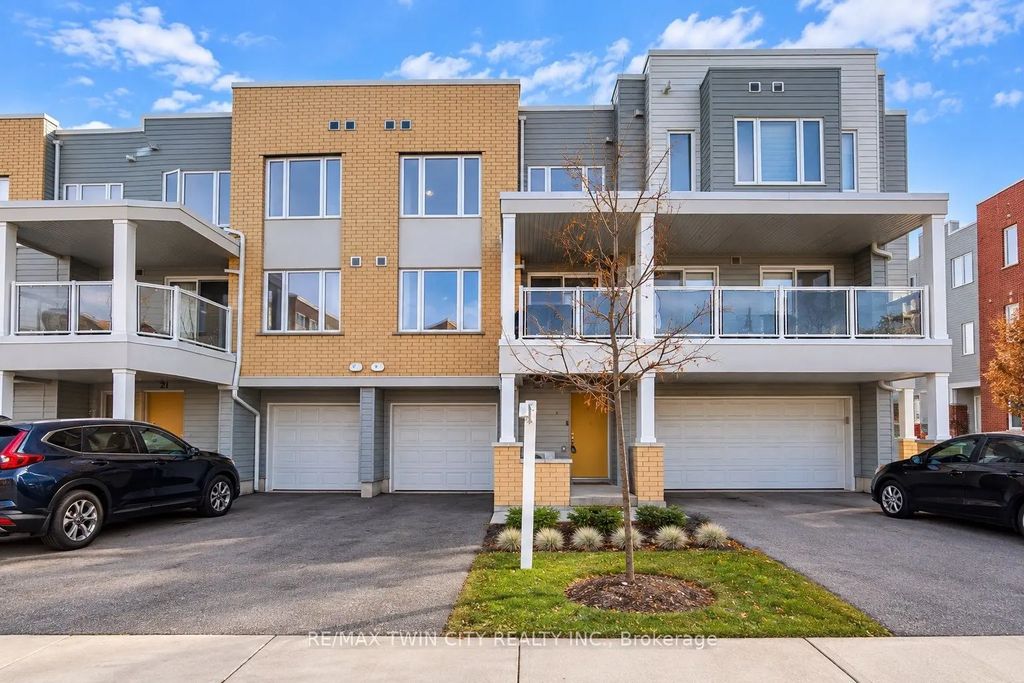 23 Valencia Avenue, Kitchener