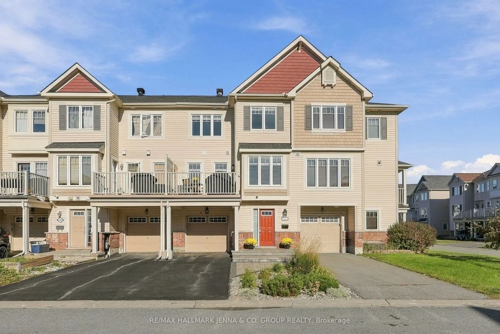 2455 Nutgrove Avenue, Barrhaven