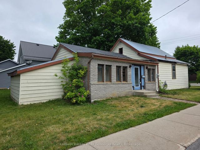 21 Peter Street, Brockton