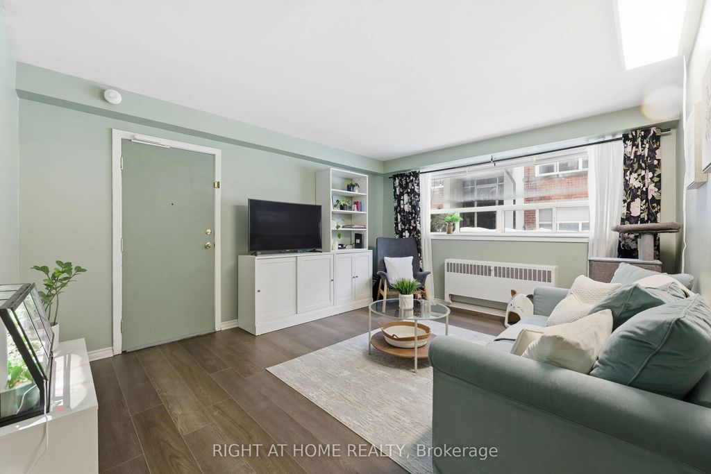 223 Macnab Street S 11, Hamilton