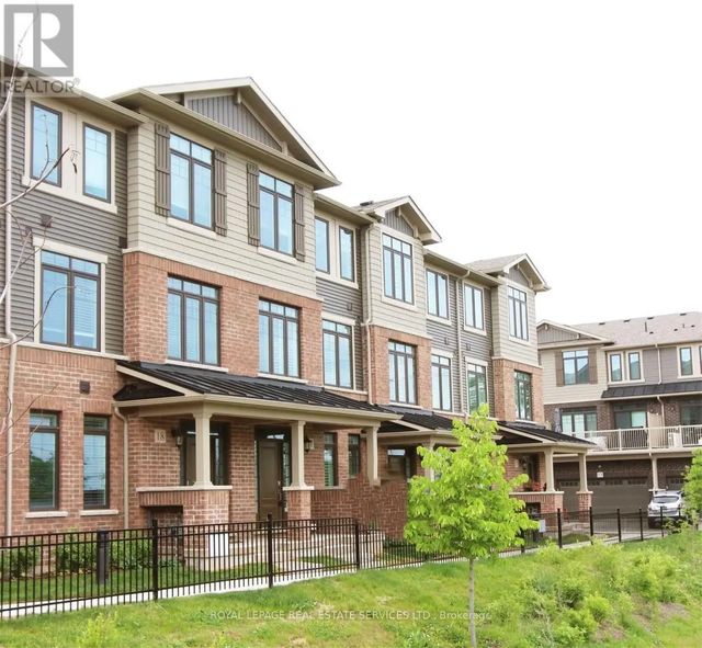 288 Glover Road 17, Hamilton