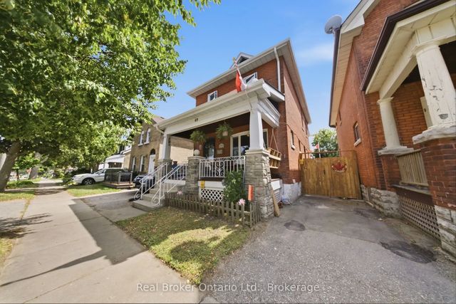 69 Arthur Street, Brantford