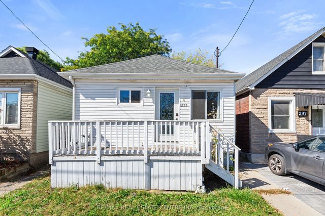 295 Strathearn Avenue, Hamilton