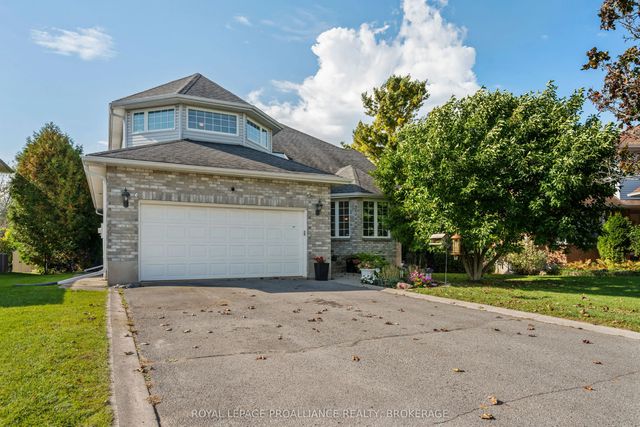 605 Fernmoor Drive, Kingston