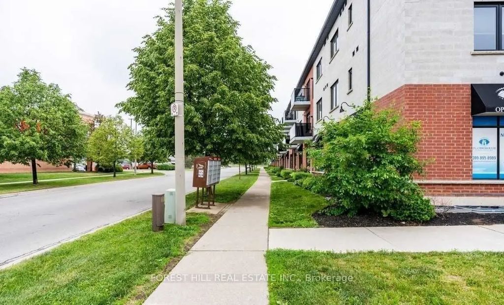 170 Rockhaven Lane 313, Hamilton